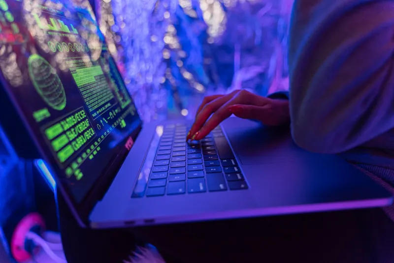 Compromised by Design: Recognizing and Defending Against the Smart Contract Vulnerabilities That Turn Trading Agents Into Liabilities